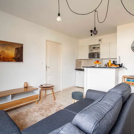 Apartamento Gare Avec Parking Ruan